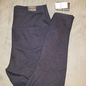 *LAST CHANCE* Fashion Nova jeggings